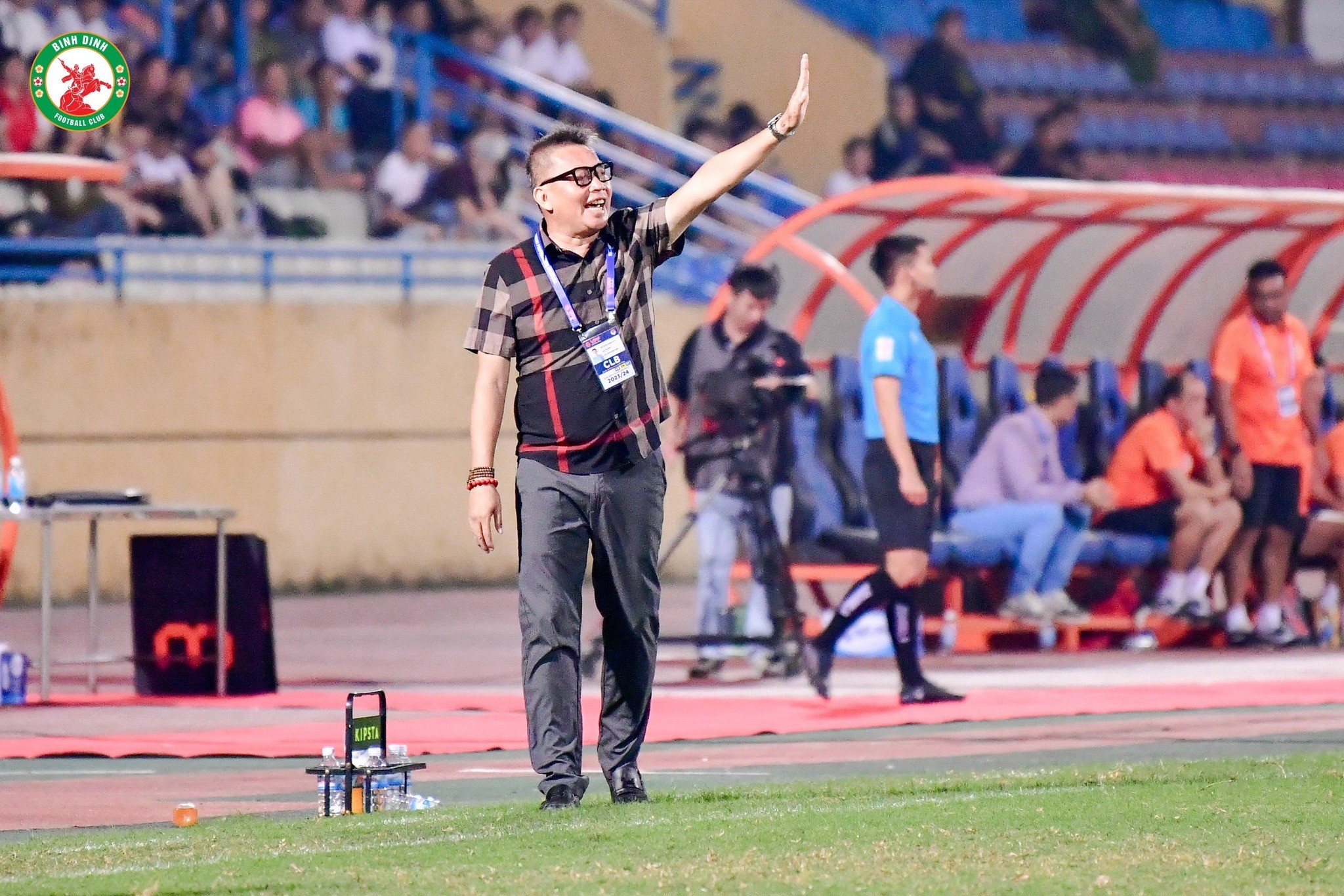 HLV Bùi Đoàn Quang Huy khẳng định Đình Trọng sẽ sớm trở lại