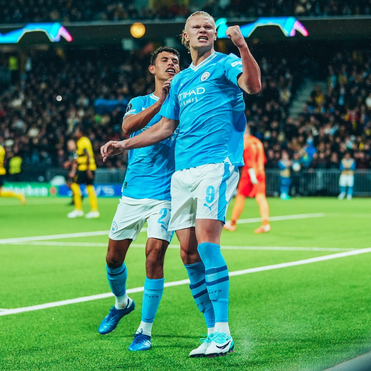 Man City từng phải đối mặt với 115 cáo buộc vi phạm luật công bằng tài chính