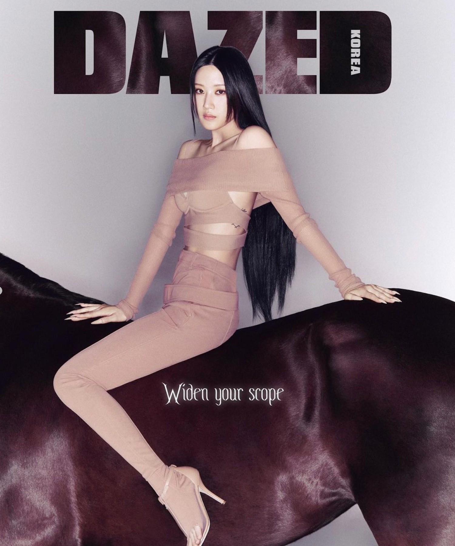 Mỹ nhân sinh năm 1996 liên tục thể hiện khả năng biến hóa đa dạng với những vai diễn trong các bộ phim như: Don't Dare to Dream, Live Up to Your Name, Waltzing Alone, Tempted, Welcome to Waikiki 2, Find Me in Your Memory, True Beaty...