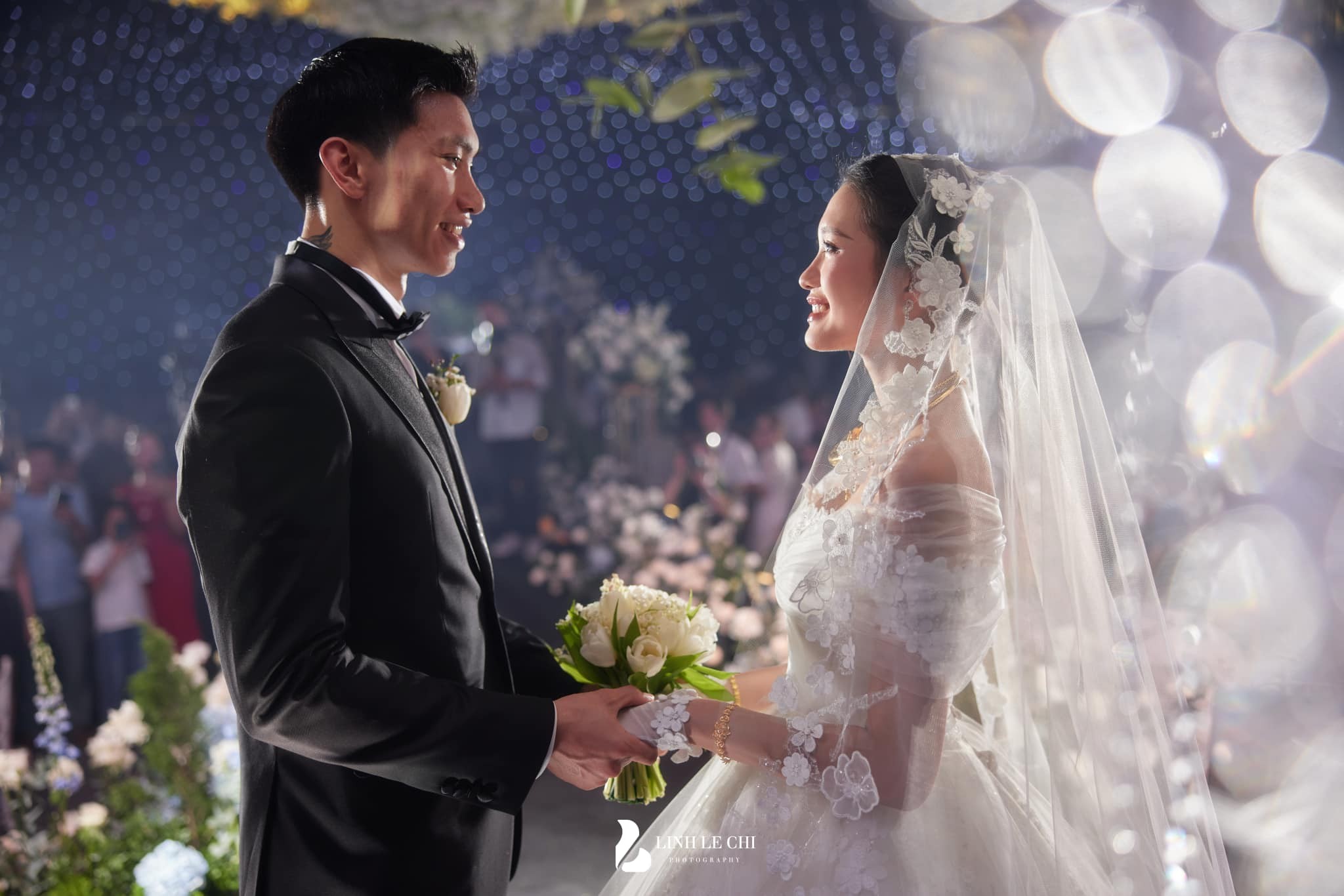 Visual 'không chỗ chê' của cô dâu Doãn Hải My và chú rể Đoàn Văn Hậu! Ảnh: FB: Linh Lê Chí