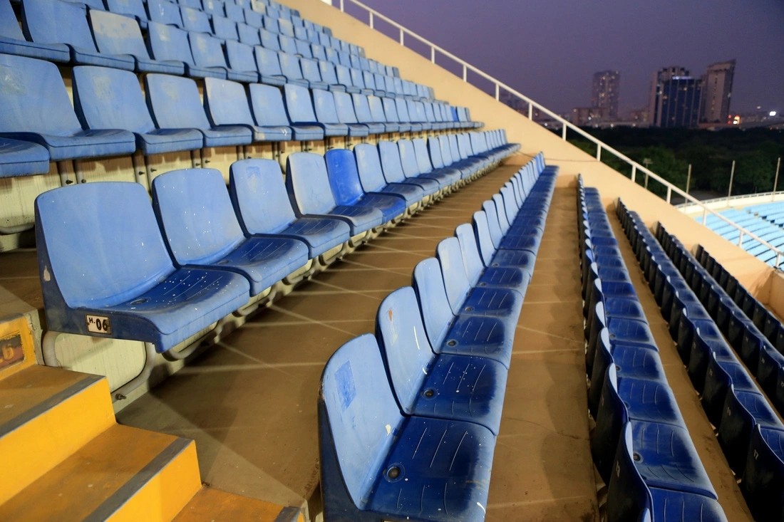 Cận cảnh sân Mỹ Đình trước trận tuyển Việt Nam vs Iraq tại vòng loại World Cup 2026 - Ảnh 4