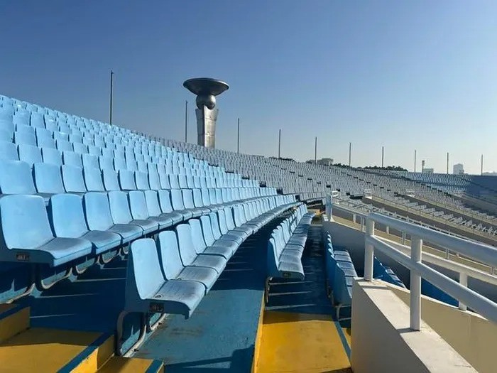 Cận cảnh các hàng ghế trên sân Mỹ Đình