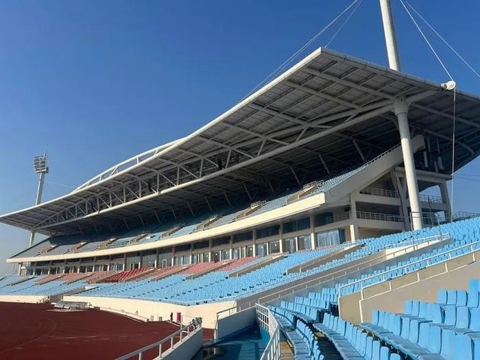 Cận cảnh sân Mỹ Đình trước trận tuyển Việt Nam vs Iraq tại vòng loại World Cup 2026 - Ảnh 1