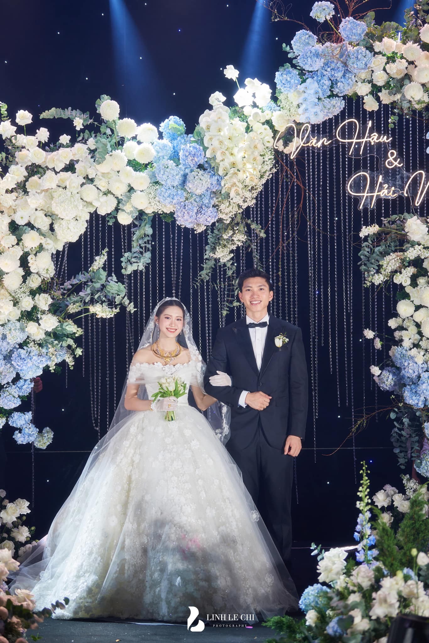 Đoàn Văn Hậu sẽ tổ chức tiệc cưới cùng Doãn Hải My tại Hà Nội vào ngày 26/11. Ảnh: FB: Linh Lê Chi