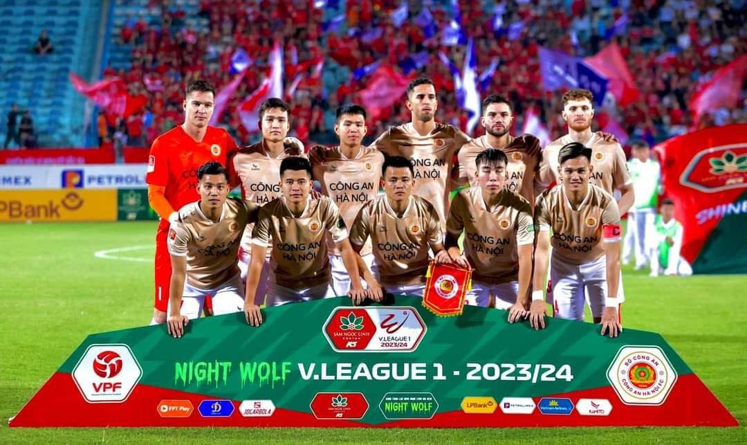 Thủ môn Filip Nguyễn thi đấu ấn tượng trong màu áo CLB Công an Hà Nội. Ảnh: FBNV Thủ môn Filip Nguyễn thi đấu ấn tượng trong màu áo CLB Công an Hà Nội. Ảnh: FBNV