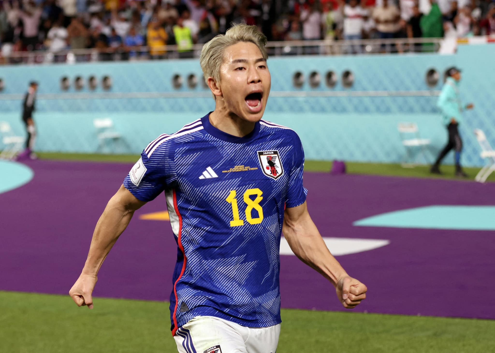 Takuma Asano đã có những chia sẻ khá thú vị về tuyển Việt Nam. Ảnh: Internet Takuma Asano đã có những chia sẻ khá thú vị về tuyển Việt Nam. Ảnh: Internet