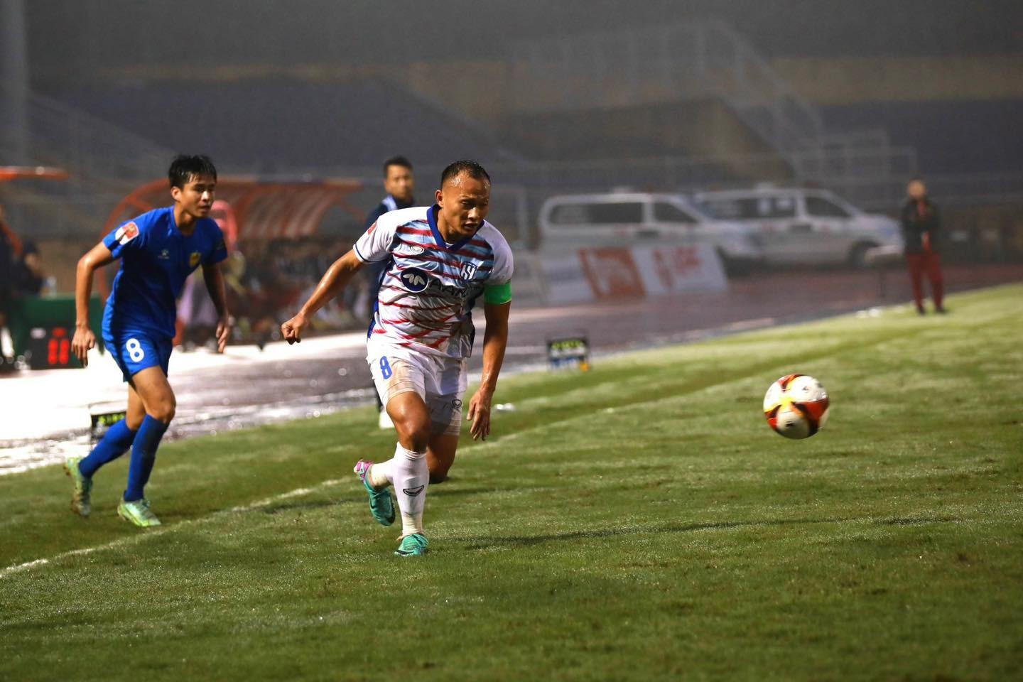 Trọng Hoàng là nhân tố vô cùng quan trọng của SLNA tại V-League 2023/24. Ảnh: Internet Trọng Hoàng là nhân tố vô cùng quan trọng của SLNA tại V-League 2023/24. Ảnh: Internet