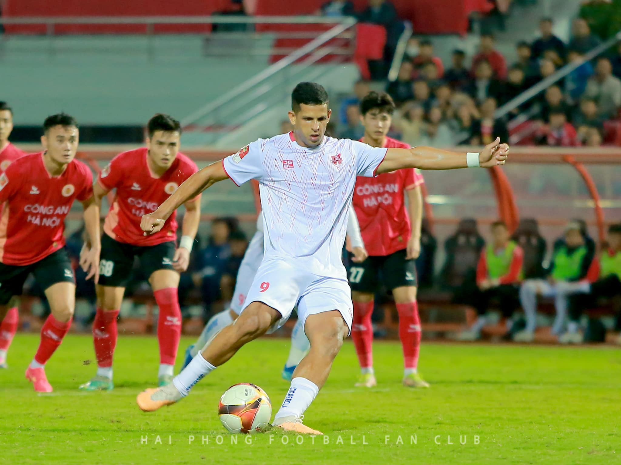 Tiền đạo Lucao. Ảnh: CLB Hải Phòng  