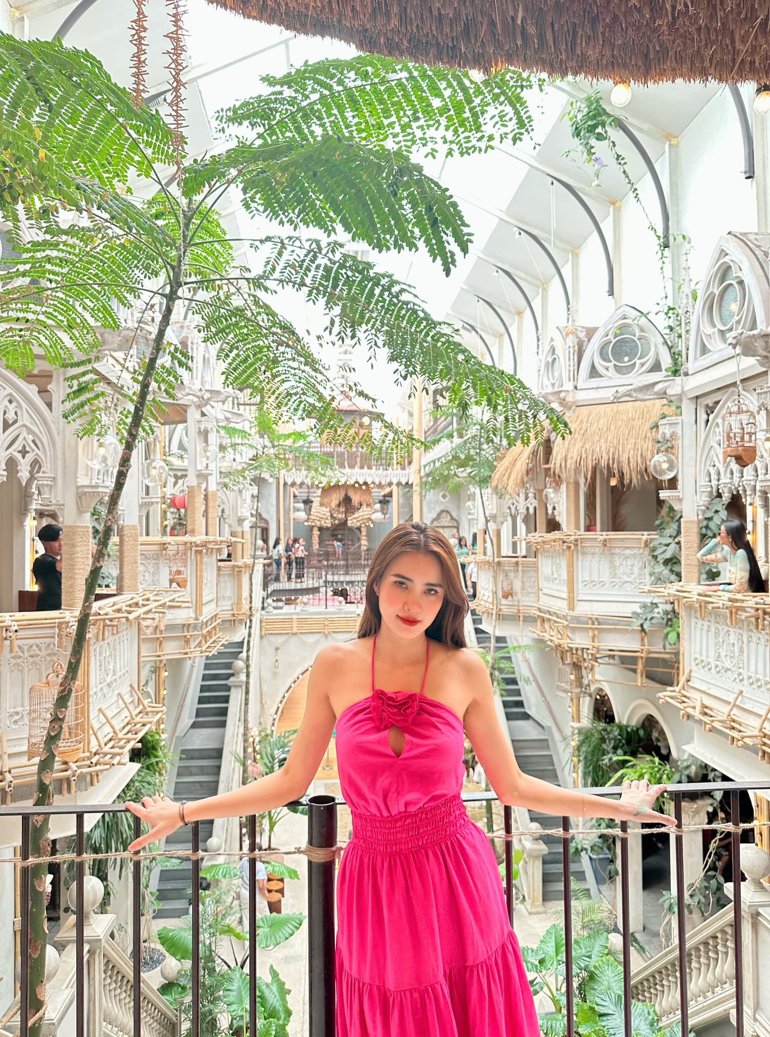 Dù đã bước sang tuổi 34 nhưng em gái Công Vinh vẫn sở hữu vóc dáng thon gọn, gợi cảm