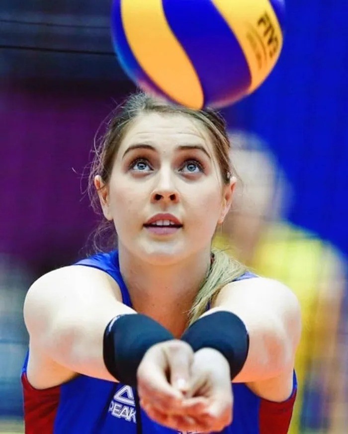 Trang cá nhân của Bianka đang có gần 80.000 người theo dõi. Cô thường xuyên chia sẻ khoảnh khắc thi đấu, tập luyện