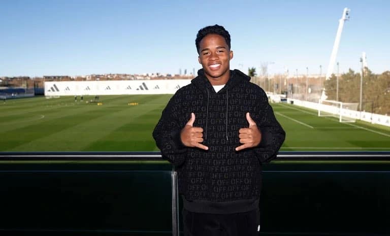Endrick được kỳ vọng sẽ tỏa sáng tại Real Madrid. Ảnh: Internet Endrick được kỳ vọng sẽ tỏa sáng tại Real Madrid. Ảnh: Internet