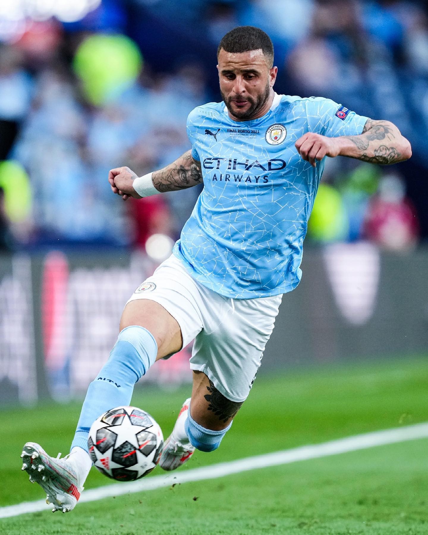 Ở tuổi 33, Kyle Walker vẫn đang là sự lựa chọn số 1 cảu Pep Guardiola nơi hành lang phải của Man City. Cựu sao Tottenham được đánh giá là hậu vệ cánh có khả năng tranh chấp tay đôi hay nhất thế giới hiện nay