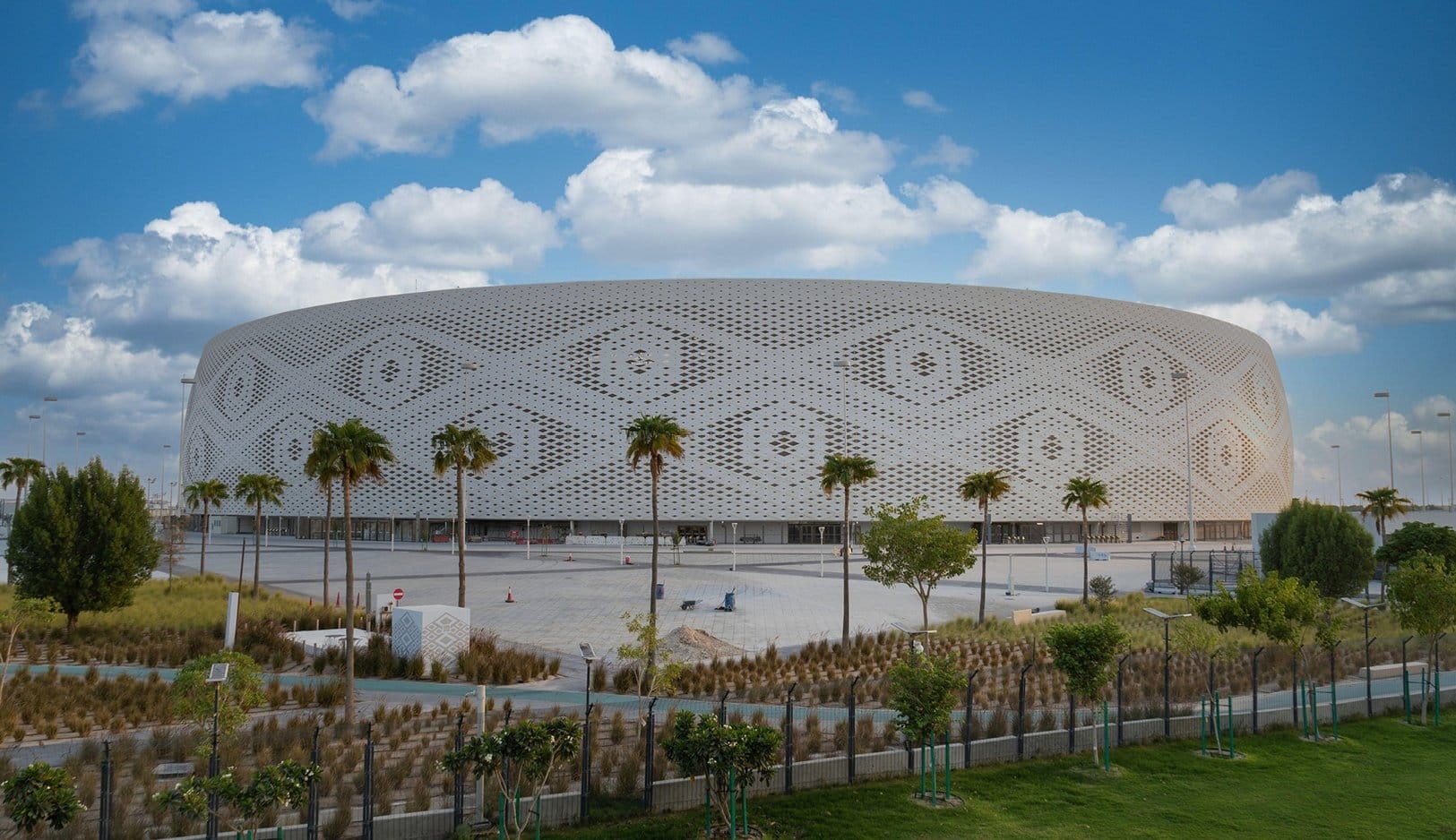 Choáng ngợp với vẻ đẹp của SVĐ tổ chức trận Việt Nam vs Nhật Bản - Ảnh 3