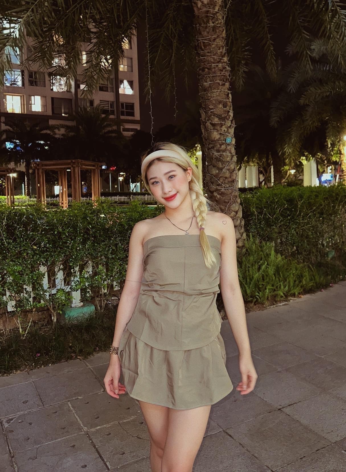 Vẻ đẹp ngọt ngào của nữ VĐV Thể dục dụng cụ vừa giải nghệ gây tiếc nuối - Ảnh 7