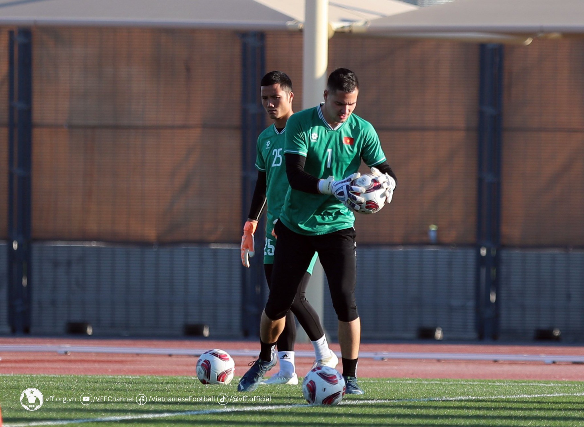 Asian Cup 2023: Tuyển Việt Nam mất 3 cầu thủ trước trận gặp Iraq - Ảnh 3