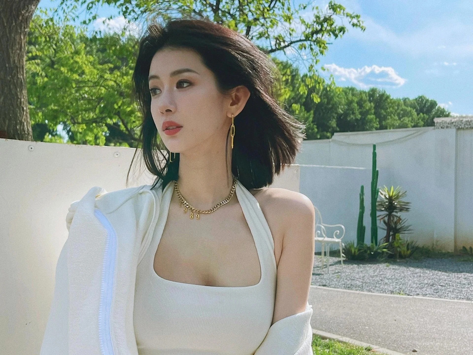 Vương Nhất Bác nổi đóa khi bị 'kéo xuống bùn' cùng Lý Dịch Phong - Ảnh 1