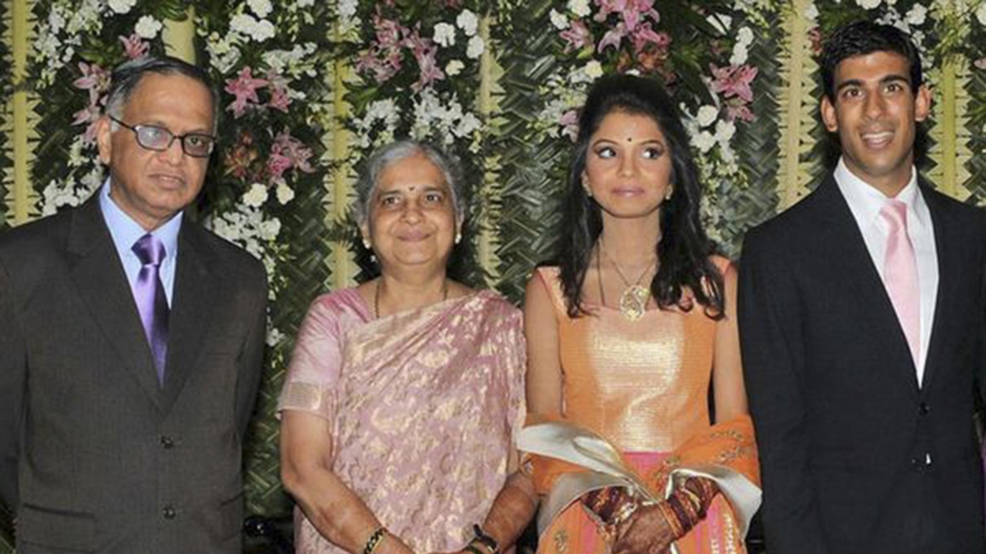 'Hậu phương tỷ phú' của tân Thủ tướng Anh Rishi Sunak