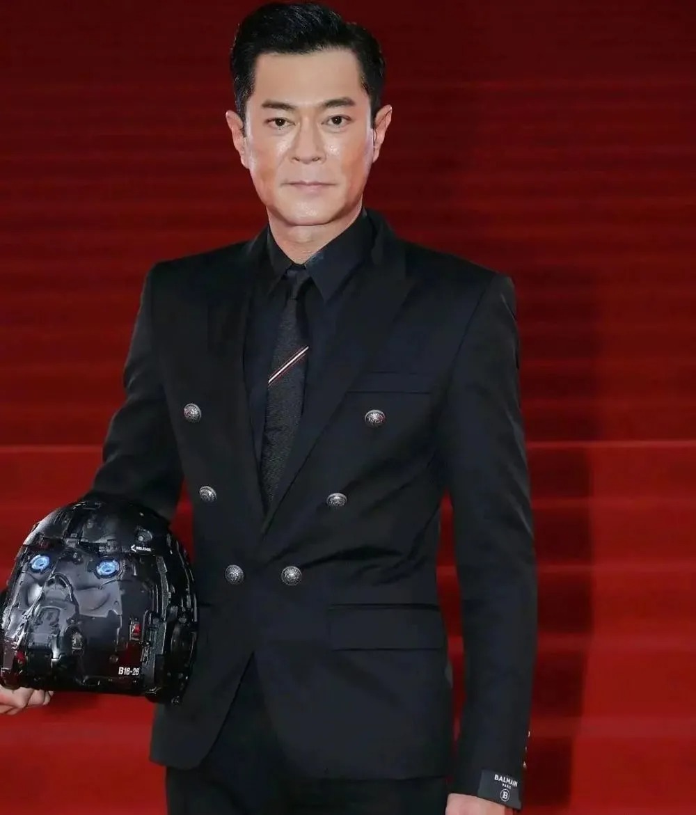 Chồng cũ Dương Mịch và 6 nam thần Hoa ngữ hóa 'tượng sáp' vì chấp niệm nhan sắc - Ảnh 1