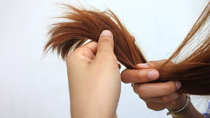 7 sai lầm khi gội đầu hầu như ai cũng mắc phải khiến mái tóc ngày càng gãy rụng, xơ rối - Ảnh 1