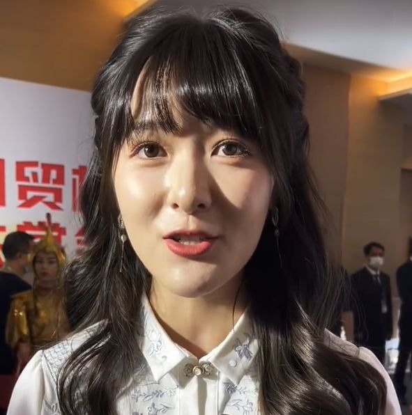 Bóc nhan sắc dàn sao Hoa ngữ tại Kim Kê, Angela Baby, Cao Viên Viên cũng sụp đổ hình tượng - Ảnh 7