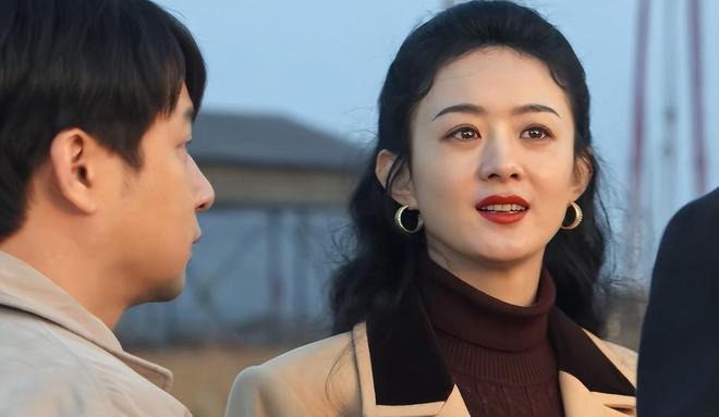 Cảnh ăn của Triệu Lệ Dĩnh trong 'Gió thổi Bán Hạ' khiến nhiều sao trẻ phải 'đội quần'