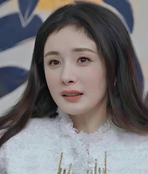 Netizen chê Dương Mịch 'cưa sừng làm nghé'