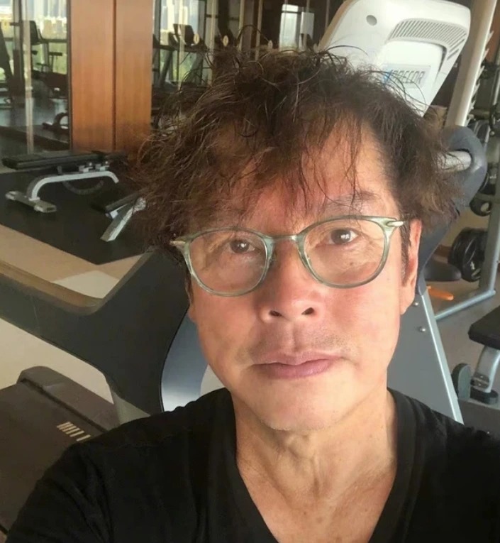 16 sao Hoa ngữ 'lật xe' trong mùa dịch: Ngô Diệc Phàm rúng động, Đặng Luân gây tiếc nuối - Ảnh 4 16 sao Hoa ngữ 'lật xe' trong mùa dịch: Ngô Diệc Phàm rúng động, Đặng Luân gây tiếc nuối - Ảnh 4