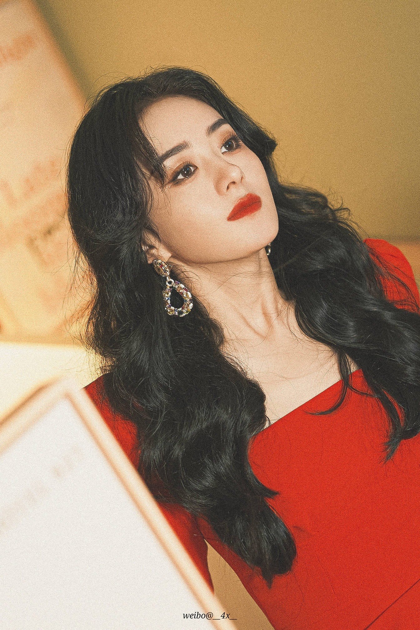 Bí quyết đưa Triệu Lệ Dĩnh từ gái quê ít học thành tiểu hoa top 1 của làng giải trí Hoa ngữ - Ảnh 2 Bí quyết đưa Triệu Lệ Dĩnh từ gái quê ít học thành tiểu hoa top 1 của làng giải trí Hoa ngữ - Ảnh 2