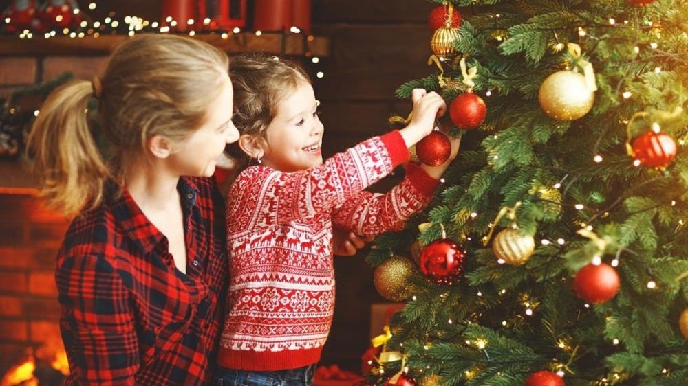 Những hoạt động ý nghĩa bố mẹ nên làm cùng con trong dịp Giáng sinh