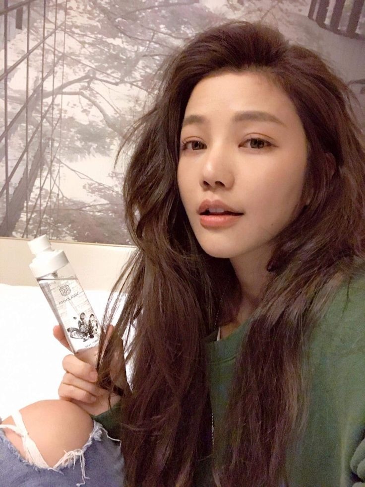 Bước ra đường, không ai có thể biết được tuổi thật của người phụ nữ này.