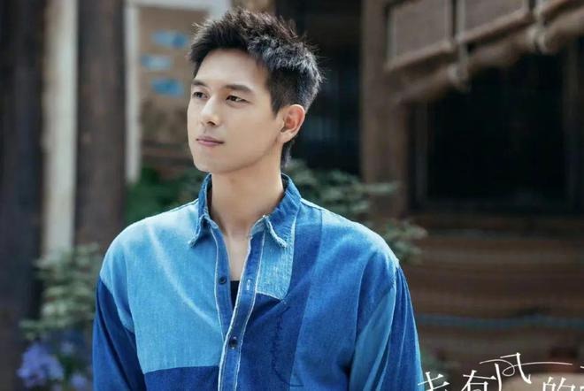 'Thần tiên tỷ tỷ' Lưu Diệc Phi bị chê toàn diện khi 'hạ phàm' trong Đi Đến Nơi Có Gió - Ảnh 3