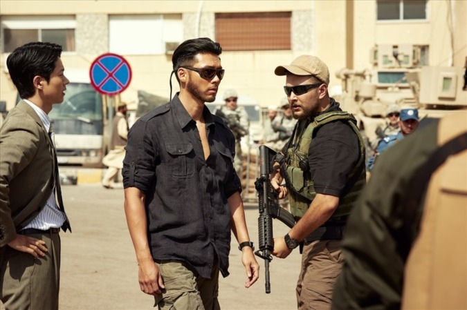 Tạo hình bụi bặm của Hyun Bin trong The Point Men.