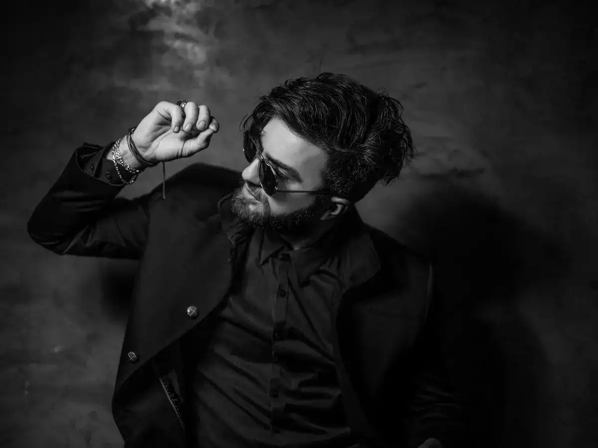 5 kiểu đàn ông phụ nữ nên tránh xa để không phải ôm gối đẫm lệ mỗi đêm - Ảnh 1