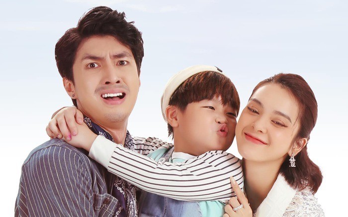Bình An, Quỳnh Lương và bé Tuấn Phong trong Đừng Làm Mẹ Cáu. Bình An, Quỳnh Lương và bé Tuấn Phong trong Đừng Làm Mẹ Cáu.