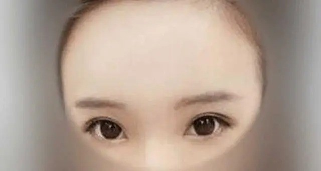 Phụ nữ trán rộng thường thông minh, tham vọng nhưng không phải đối tượng lý tưởng cho hôn nhân. Ảnh minh họa: Internet