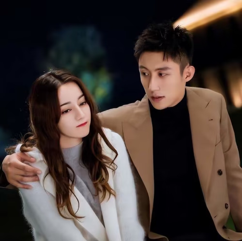 Địch Lệ Nhiệt Ba và Hoàng Cảnh Du