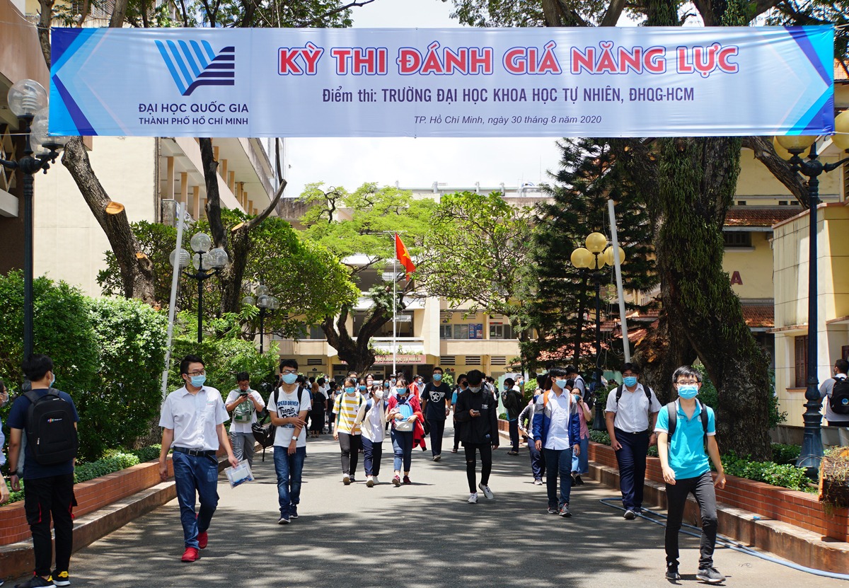 Đại học Quốc gia Tp.HCM là đơn vị có thâm niên tổ chức kỳ thi riêng tại Tp.HCM và khu vực phía Nam.