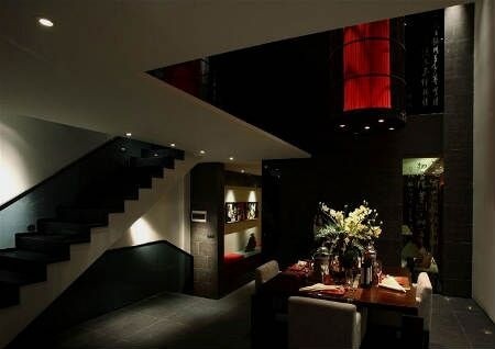 Nhà cửa tối tăm, thiếu nắng, thiếu sáng khiến các cặp đôi khó đậu thai. Ảnh minh họa: Internet