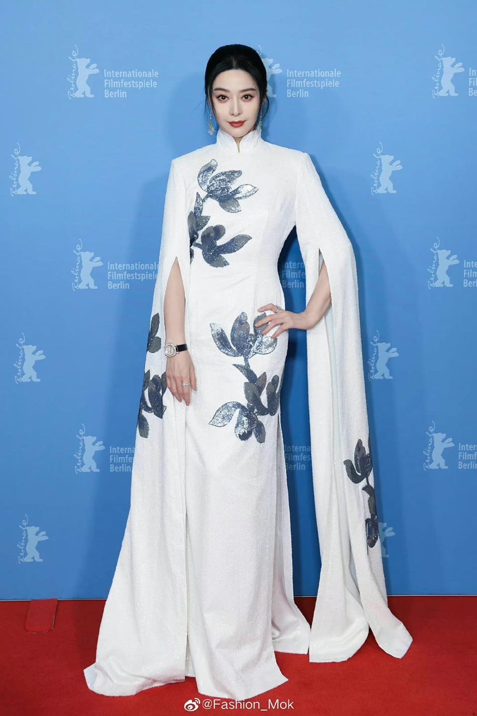 Làn da trắng sáng của Phạm Băng Băng tại sự kiện.