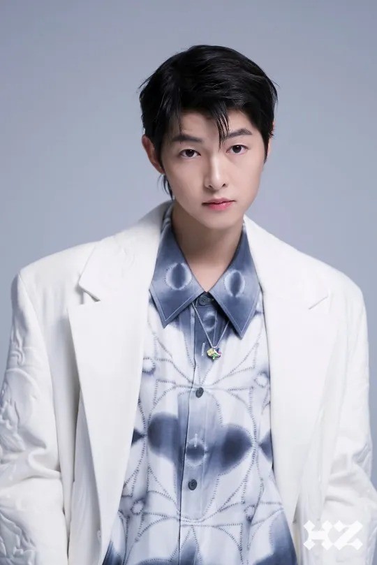 Gương mặt điển trai, mang nét trẻ con của nam diễn viên Cậu Út Nhà Tài Phiệt.