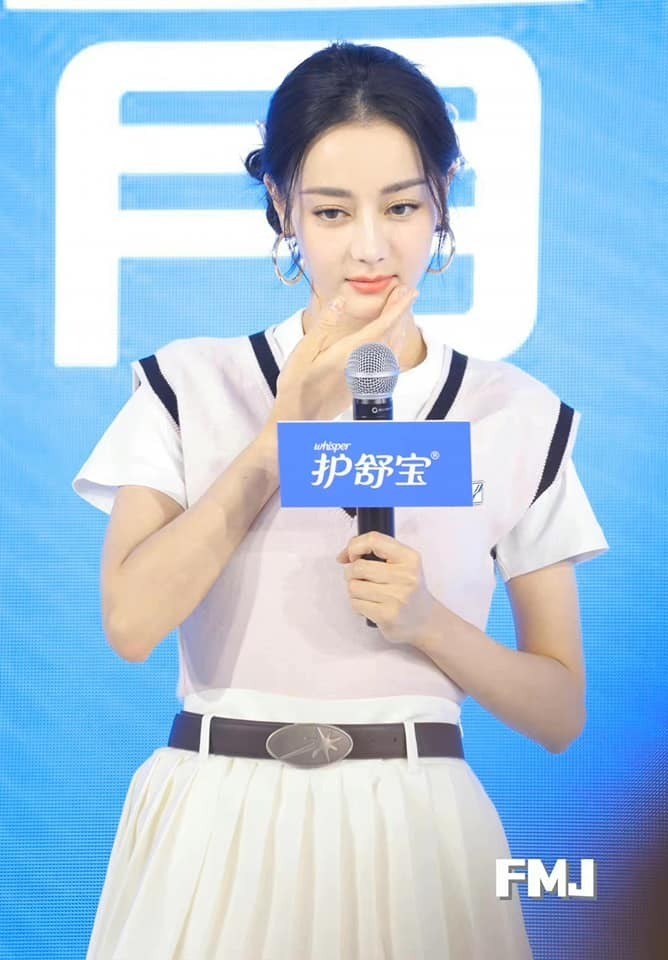 Đây là vòng eo của một người phụ nữ mới sinh con?