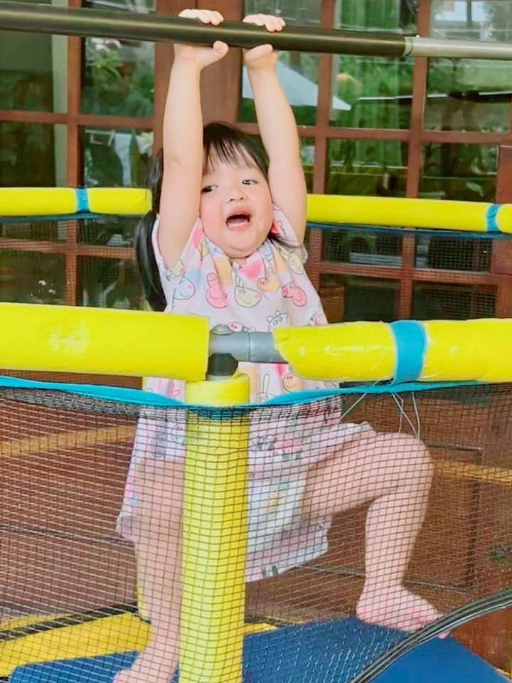 Hãy xem Winnie thể hiện sức mạnh này! Hãy xem Winnie thể hiện sức mạnh này!