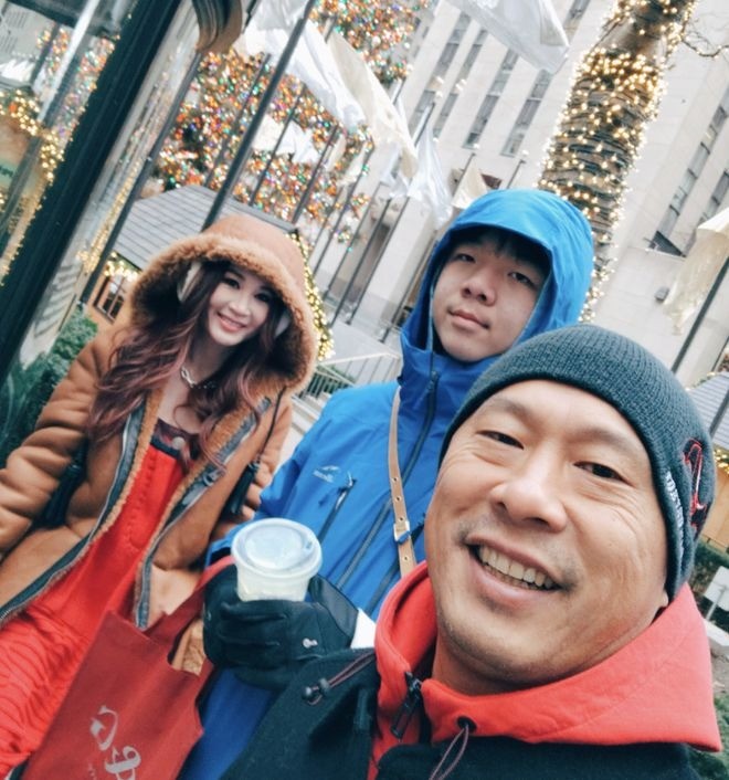 Gia đình hạnh phúc của Ôn Bích Hà.