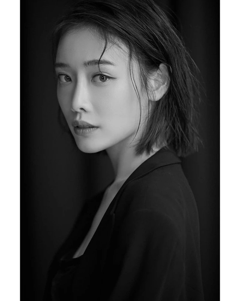 Để có thể hóa thân vào một con nghiện, Kim Hieora chấp nhận 'bẻ người', tuyệt thực để có được thần thái của họ.