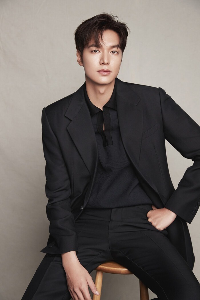 Vừa đạt 'vinh quang' trong The Glory, Song Hye Kyo cùng Lee Min Ho làm nên kỳ tích ấn tượng 3 Vừa đạt 'vinh quang' trong The Glory, Song Hye Kyo cùng Lee Min Ho làm nên kỳ tích ấn tượng 3
