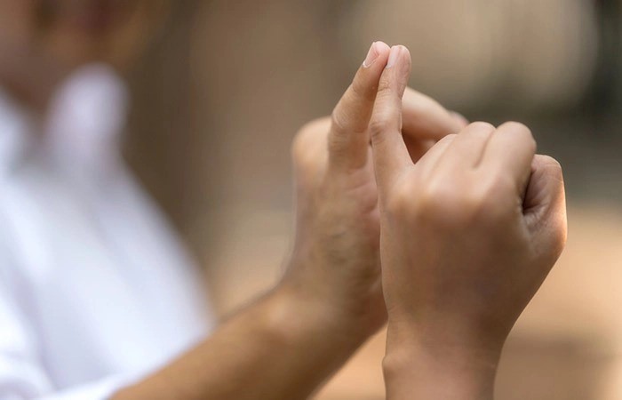 Người có ngón út dài thường thích nói dối, khoác lác để thể hiện bản thân. Ảnh minh họa: Internet Người có ngón út dài thường thích nói dối, khoác lác để thể hiện bản thân. Ảnh minh họa: Internet