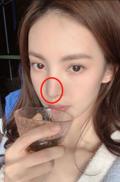 Lưu Thi Thi và những mỹ nhân Hoa ngữ lún sâu vào 'bão dao kéo', CDM tiếc nuối nhan sắc thuở ban đầu 11 Lưu Thi Thi và những mỹ nhân Hoa ngữ lún sâu vào 'bão dao kéo', CDM tiếc nuối nhan sắc thuở ban đầu 11