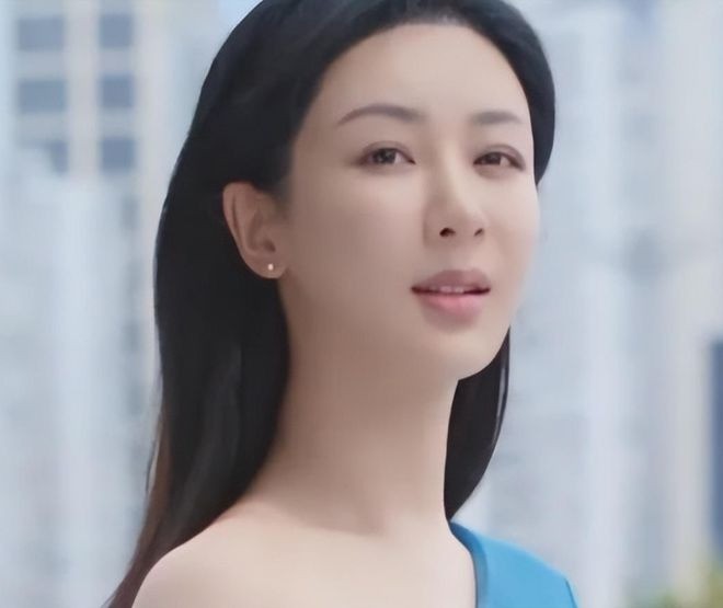 Lưu Thi Thi và những mỹ nhân Hoa ngữ lún sâu vào 'bão dao kéo', CDM tiếc nuối nhan sắc thuở ban đầu 19 Lưu Thi Thi và những mỹ nhân Hoa ngữ lún sâu vào 'bão dao kéo', CDM tiếc nuối nhan sắc thuở ban đầu 19