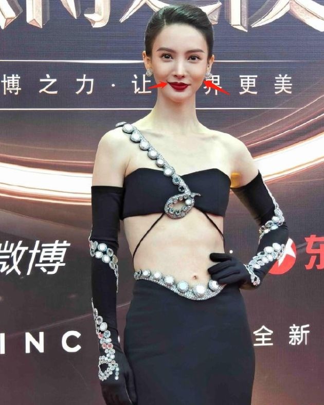 Lưu Thi Thi và những mỹ nhân Hoa ngữ lún sâu vào 'bão dao kéo', CDM tiếc nuối nhan sắc thuở ban đầu 9 Lưu Thi Thi và những mỹ nhân Hoa ngữ lún sâu vào 'bão dao kéo', CDM tiếc nuối nhan sắc thuở ban đầu 9