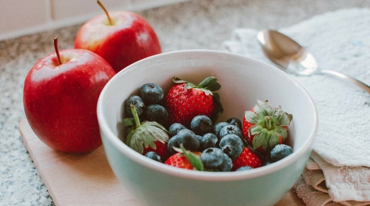 Ăn trái cây tươi, không thêm bất cứ gia vị nào là lý tưởng nhất cho cơ thể. Ảnh minh họa: Internet